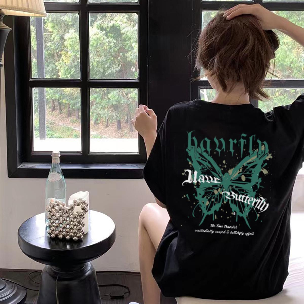 【Tシャツ レディース 半袖 プリント 綿100%】 丸首 ゆったり 夏服 2025年夏新作 カジュアル おしゃれ ペアコーデ可能 カップルコーデ 速乾 通気性抜群 肌にやさしい 大人かわいい トレンド着回し  コットン素材 デザイン豊富