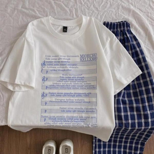 プリントTシャツ レディース 半袖 綿100% コットン 丸首 2025年 夏新作 トレンド カジュアル 夏服 おしゃれ ゆったりシルエット 大人カジュアル ペアコーデ対応 カップルコーデ 速乾 通気性抜群 肌触り優しい デザインT 着心地抜群