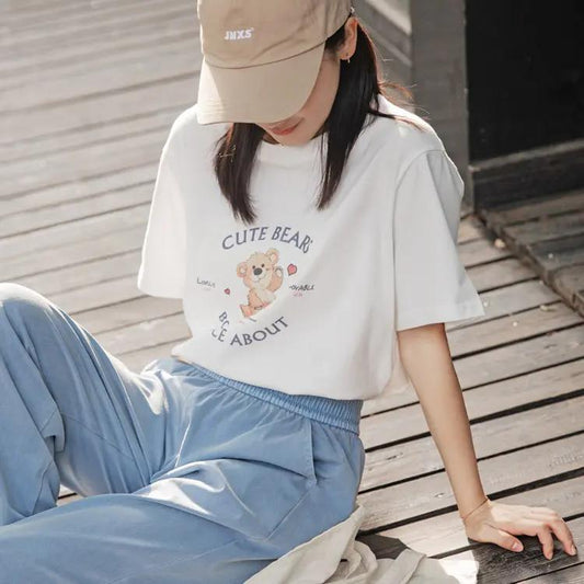 プリント T シャツ レディース 半袖 丸首 綿 100 コットン素材 カジュアル 夏服 ゆったり トレンド ファッション 2025 夏新作 大人可愛い 着心地良い 肌にやさしい 防汗速乾 通気性抜群 ペアコーデ カップルコーデ対応 デザイン豊富 多色展開 大人カジュアル