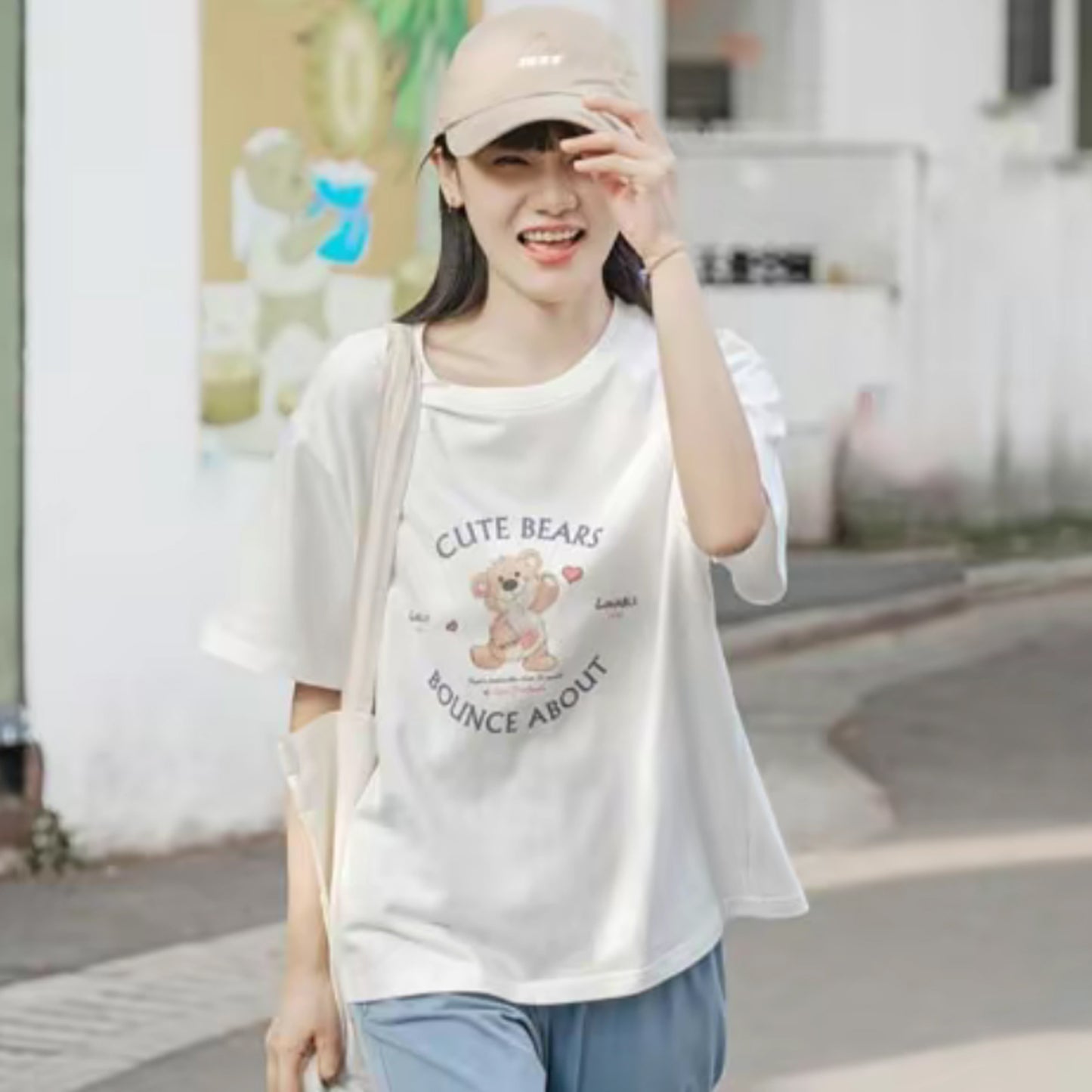 プリント T シャツ レディース 半袖 丸首 綿 100 コットン素材 カジュアル 夏服 ゆったり トレンド ファッション 2025 夏新作 大人可愛い 着心地良い 肌にやさしい 防汗速乾 通気性抜群 ペアコーデ カップルコーデ対応 デザイン豊富 多色展開 大人カジュアル