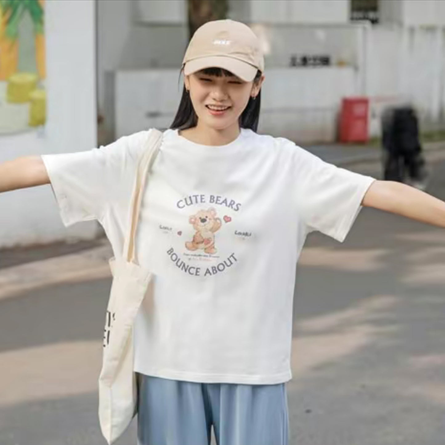 プリント T シャツ レディース 半袖 丸首 綿 100 コットン素材 カジュアル 夏服 ゆったり トレンド ファッション 2025 夏新作 大人可愛い 着心地良い 肌にやさしい 防汗速乾 通気性抜群 ペアコーデ カップルコーデ対応 デザイン豊富 多色展開 大人カジュアル