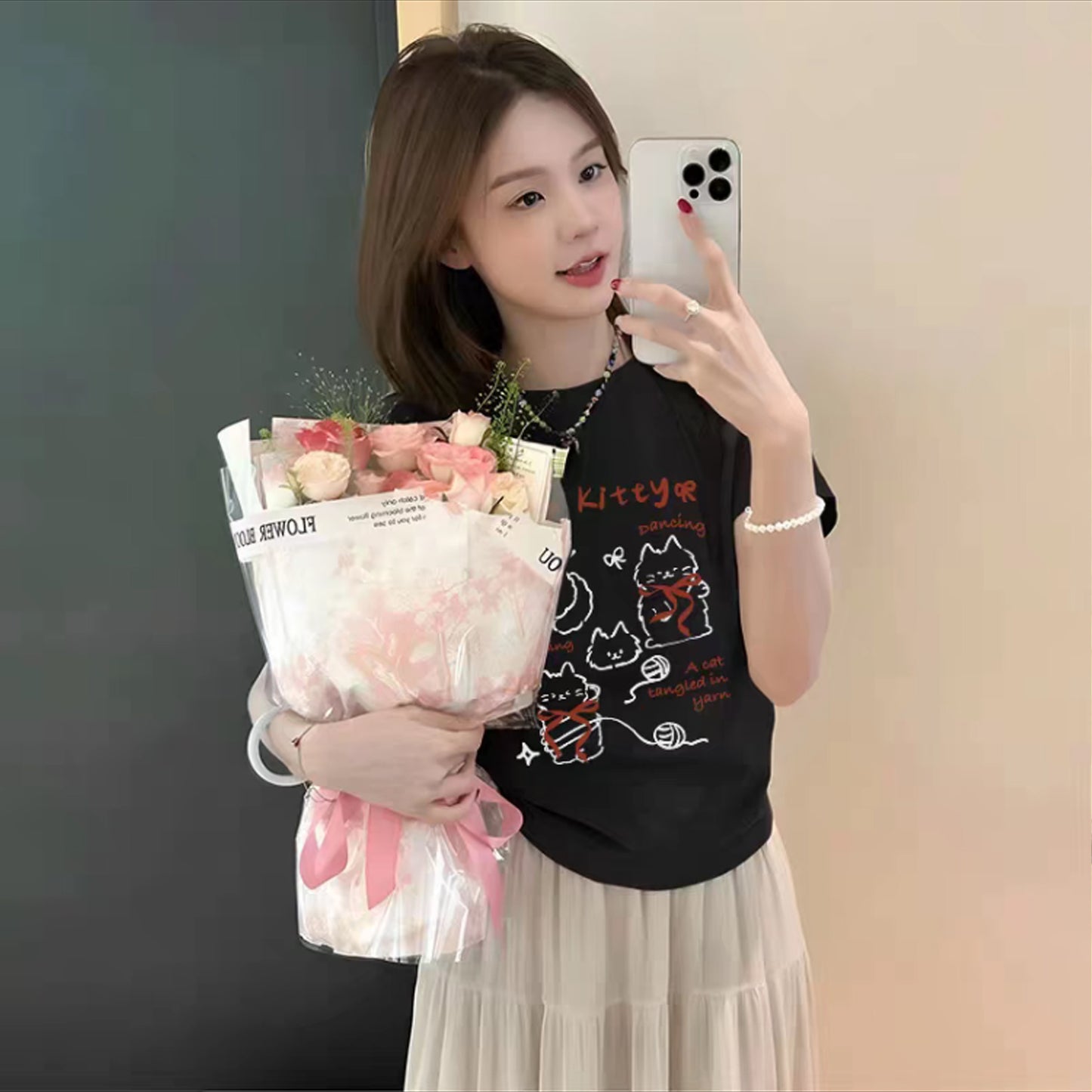 プリント T シャツ レディース 半袖 丸首 綿 100 コットン素材 カジュアル 夏服 ゆったり トレンドファッション 夏新作 大人可愛い 着心地良い 肌にやさしい 防汗速乾 通気性抜群 ペアコーデ カップルコーデ対応 デザイン豊富 大人カジュアル