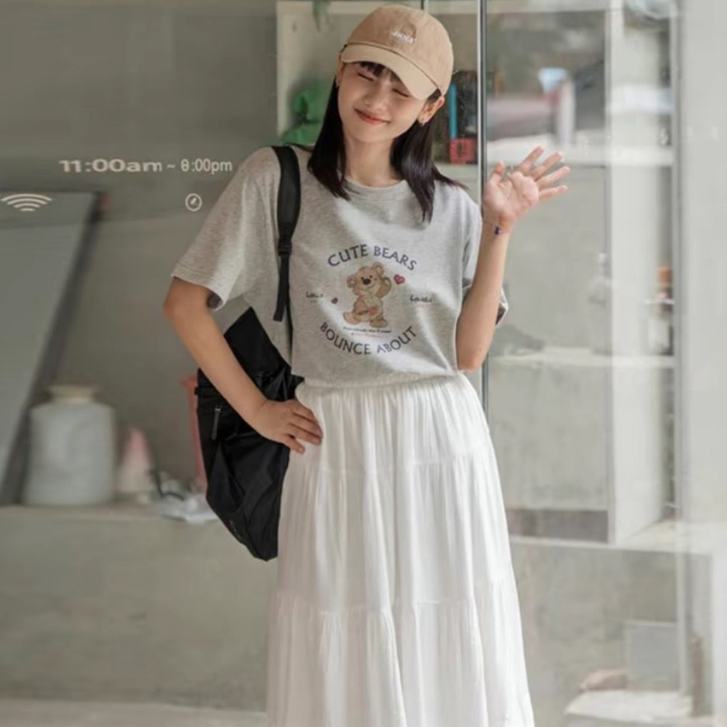 プリント T シャツ レディース 半袖 丸首 綿 100 コットン素材 カジュアル 夏服 ゆったり トレンド ファッション 2025 夏新作 大人可愛い 着心地良い 肌にやさしい 防汗速乾 通気性抜群 ペアコーデ カップルコーデ対応 デザイン豊富 多色展開 大人カジュアル